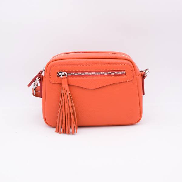 Sac bandoulière en cuir pompon orange orange .