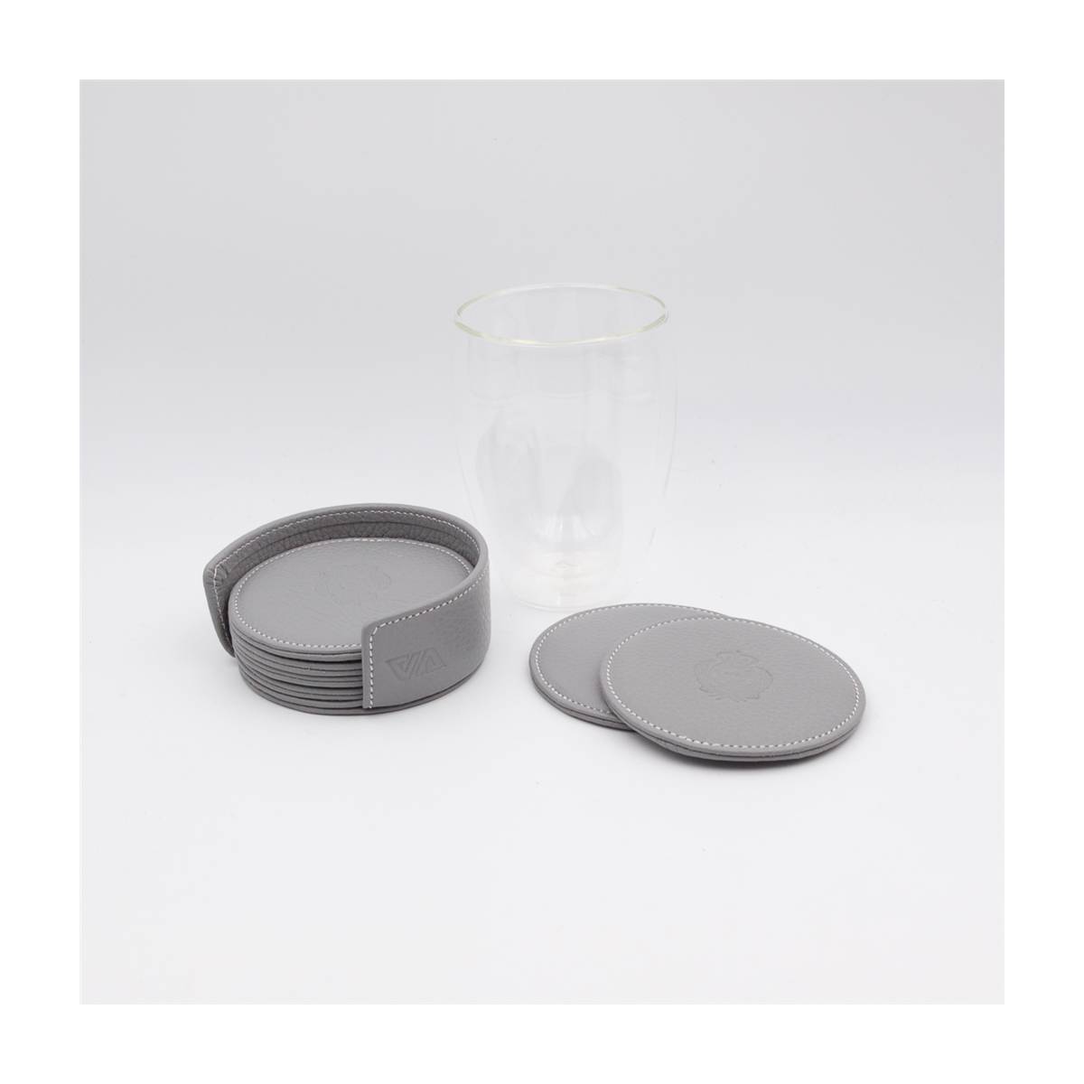 Dessous de verres en cuir gris blanc