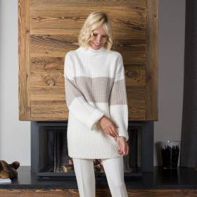 Pull col cheminée maille cashmere écru beige