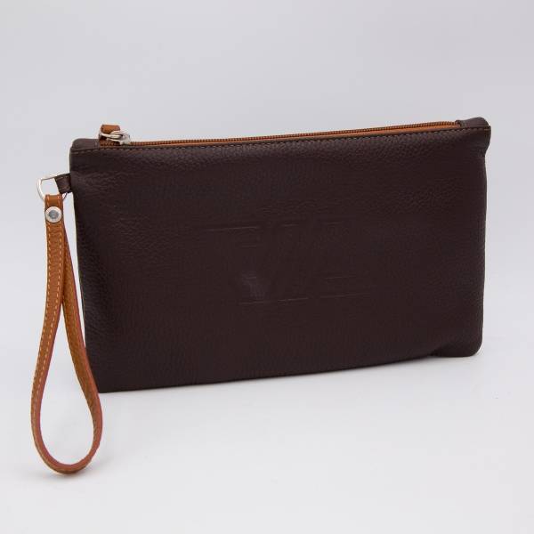 Pochette à main en cuir grainé ebène noisette