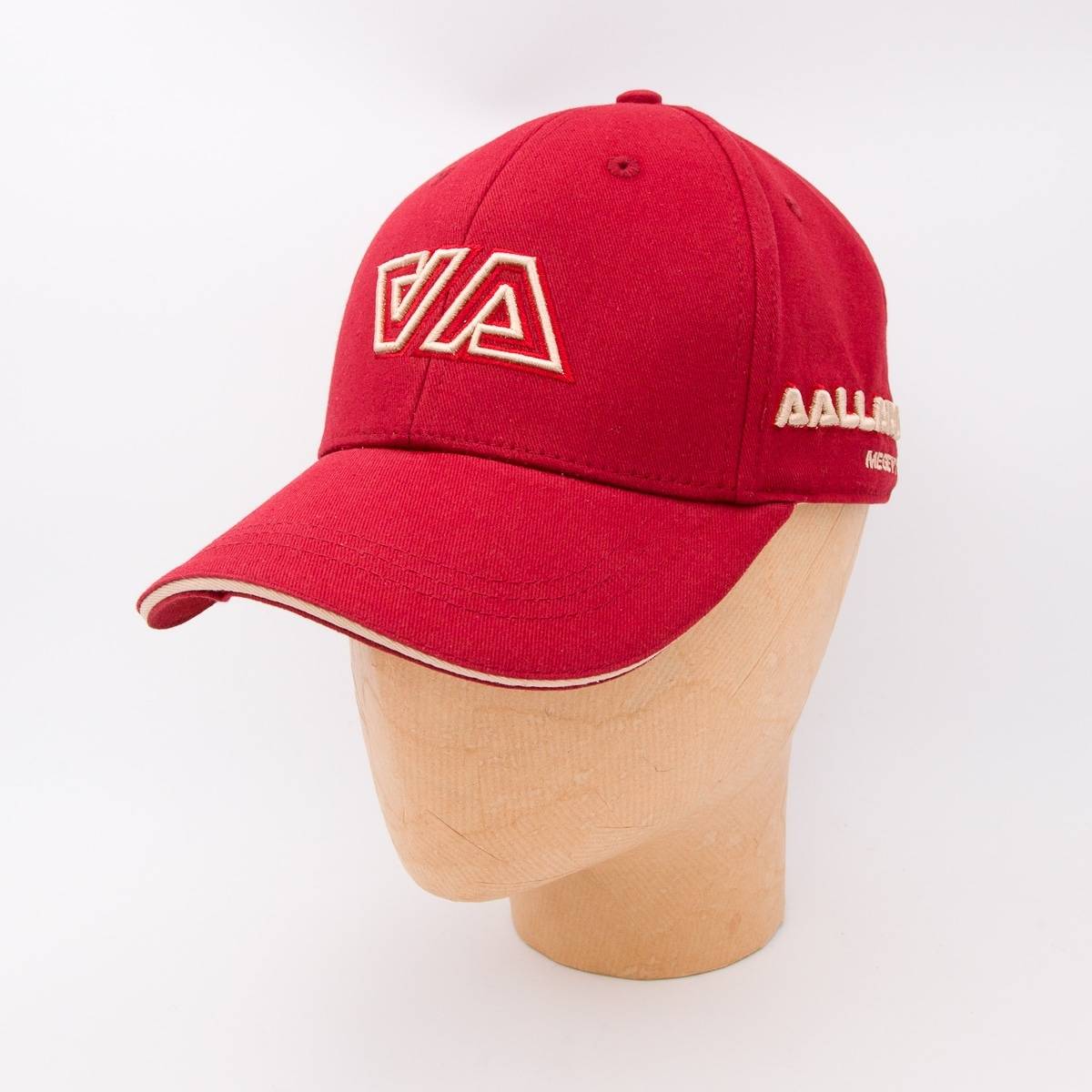 Casquette en coton AAllard Megève bordeaux beige