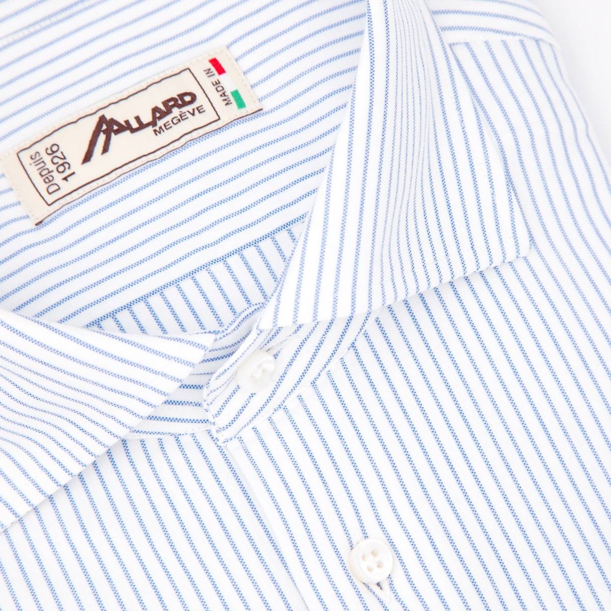 Chemise à rayures fines performance blanc bleu