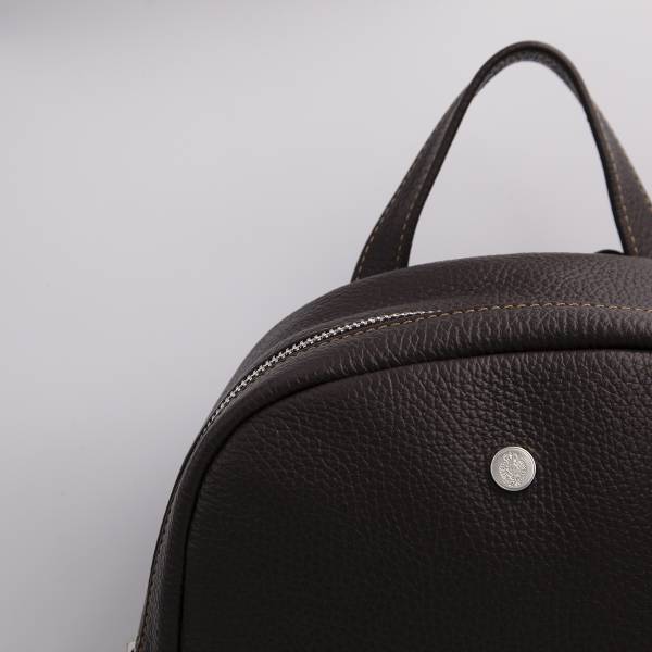 Sac à dos en cuir grainé ebène noisette