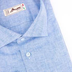 Chemise en lin et coton chevron jeans . .