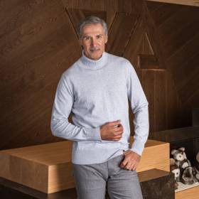 Pull col roulé en coton light grey