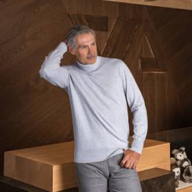 Pull col roulé en coton light grey