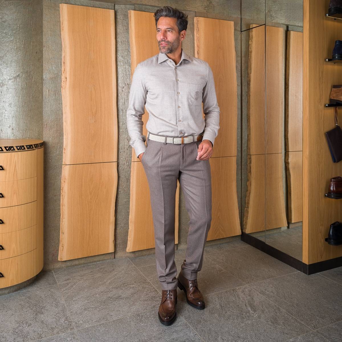 Pantalon à pinces tissu laine/cashmere marron glacé