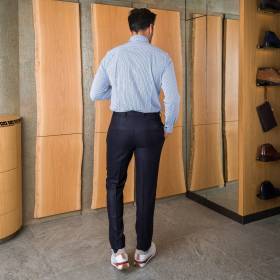 Pantalon à pinces tissu laine/cashmere marine