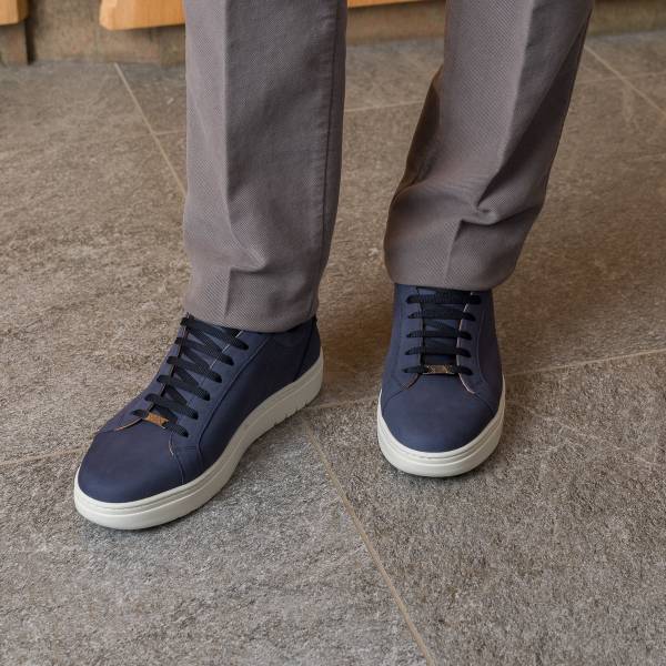 Baskets sneakers en nubuck dark blue . .