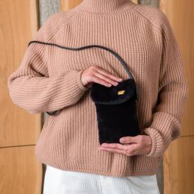 Housse de télephone en mouton nero