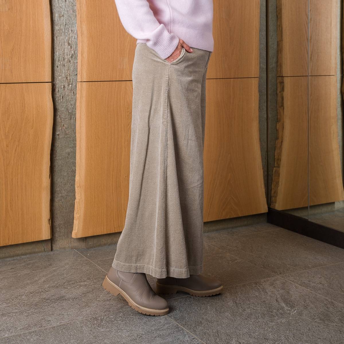 Jupe culotte en velours milleraies beige