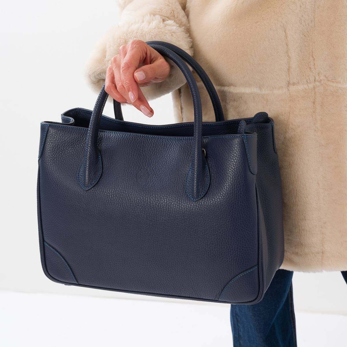 Sac à main cabas en cuir grainé navy navy