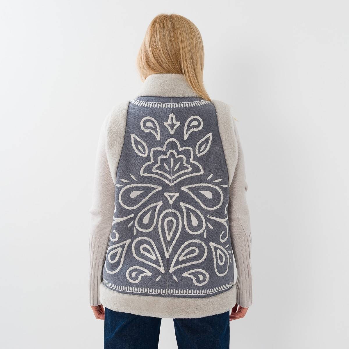 Gilet sans manches brodé mouton denim écru