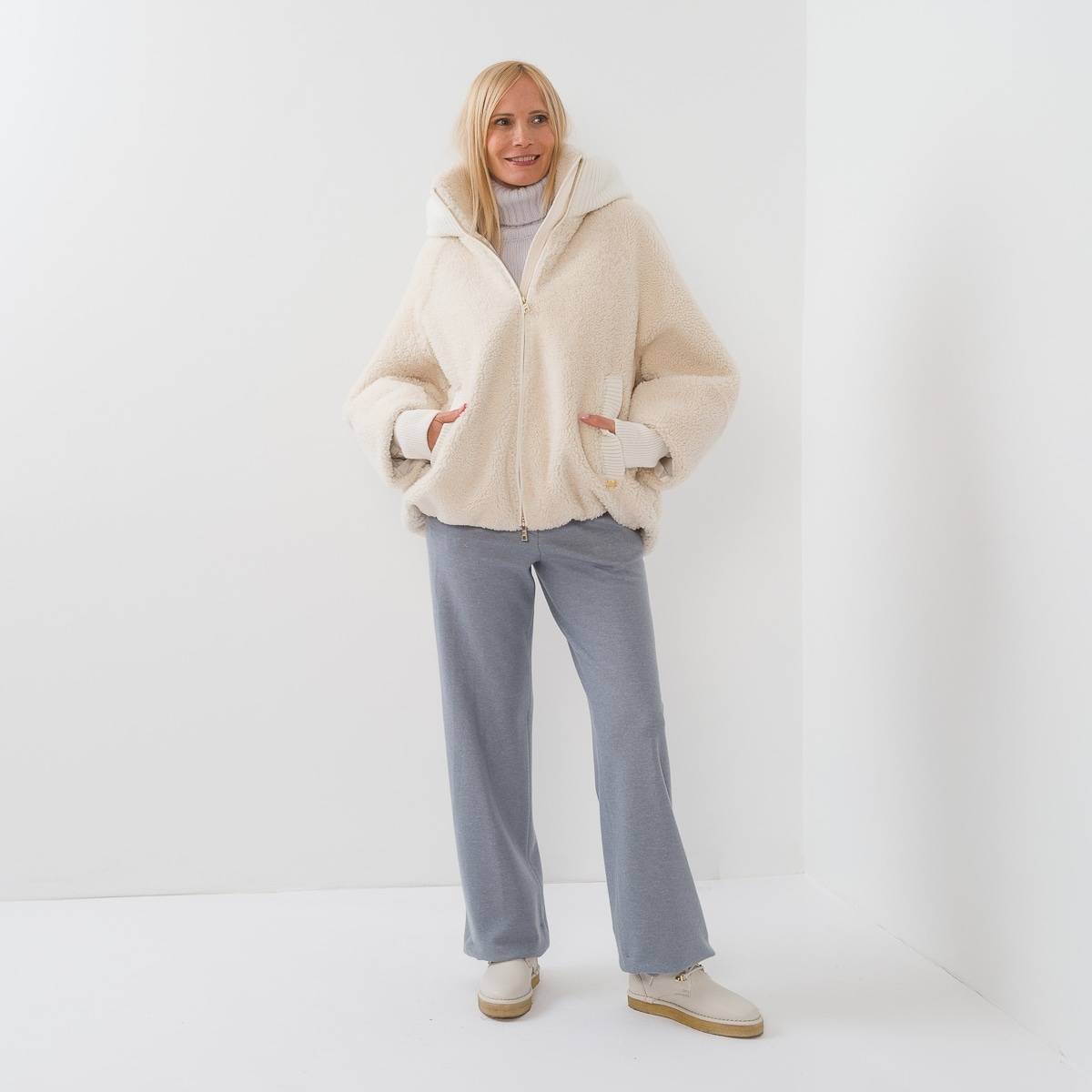 Pantalon large en cashmere denim