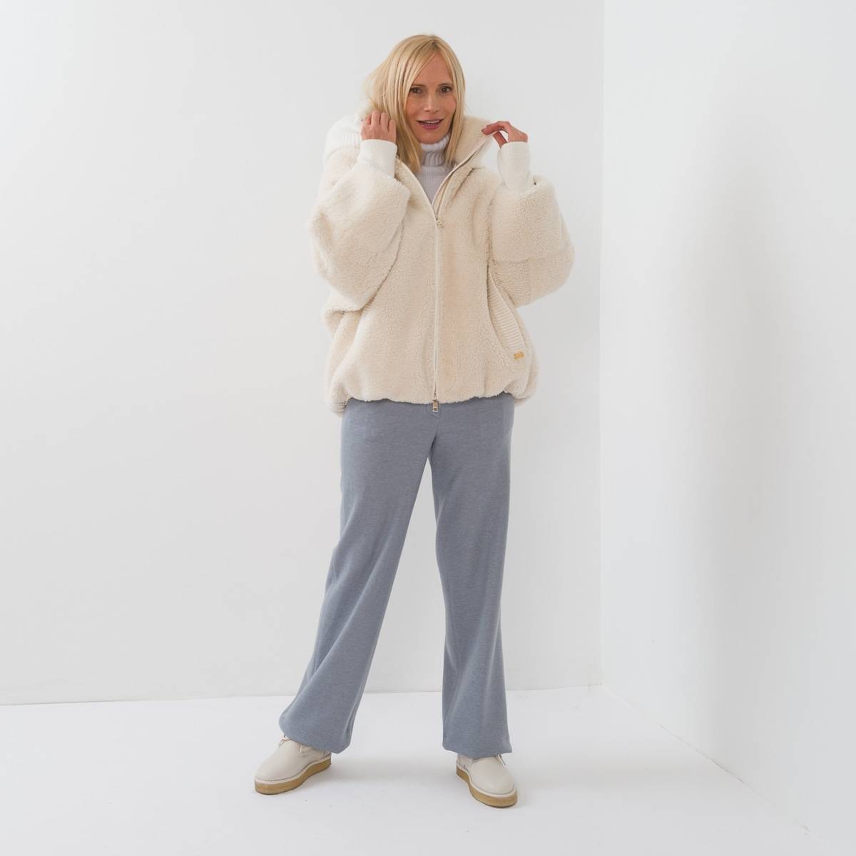 Pantalon large en cashmere denim