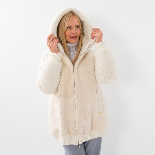 Veste zippée en mouton et cap maille écru