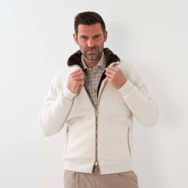 Gilet zippé avec col en castor écru