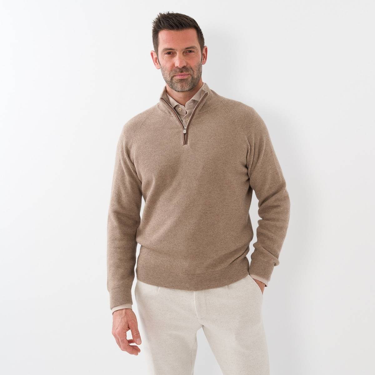 Pull zippé en baby cashmere noisette