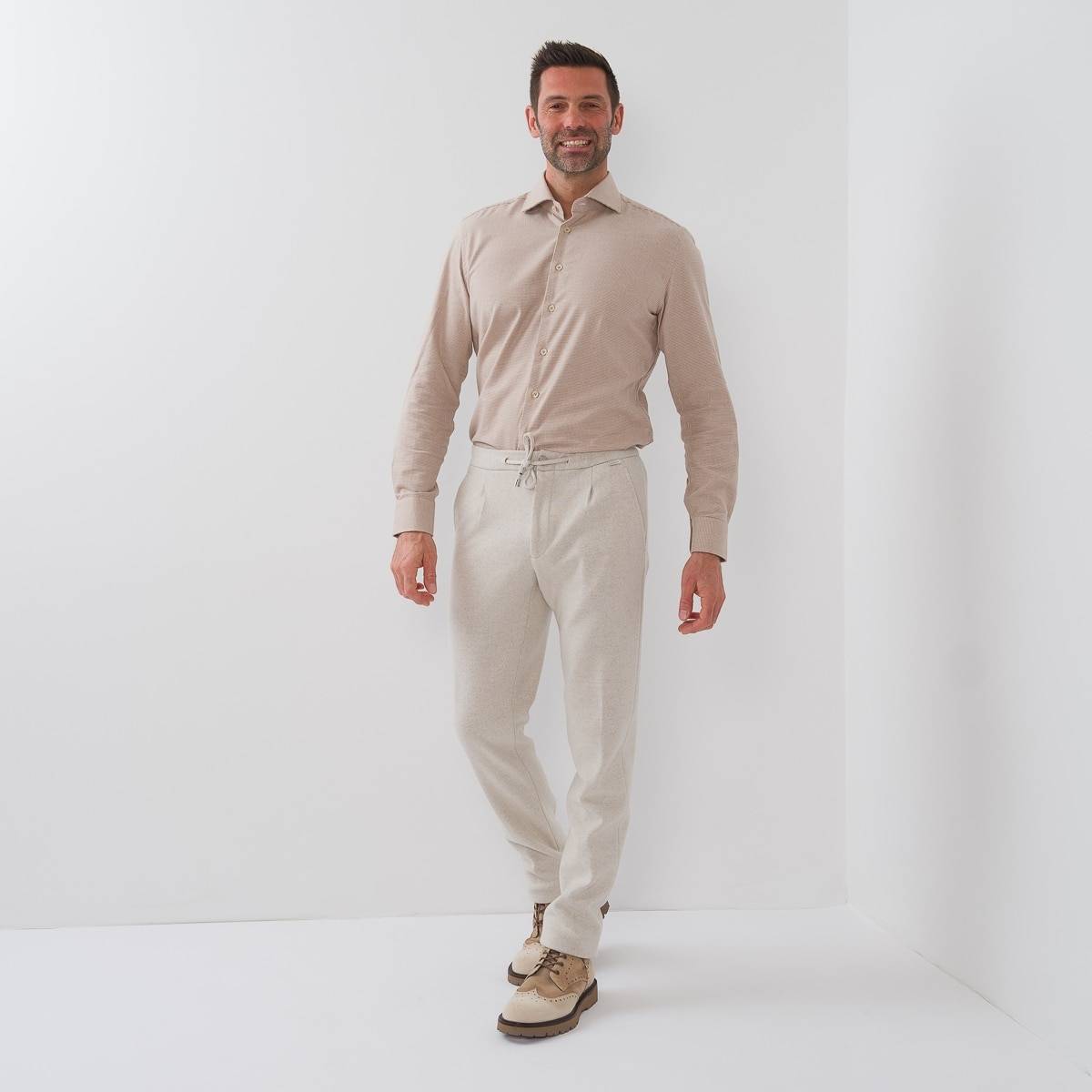 Chemise en coton cashmere pied de puce écru beige