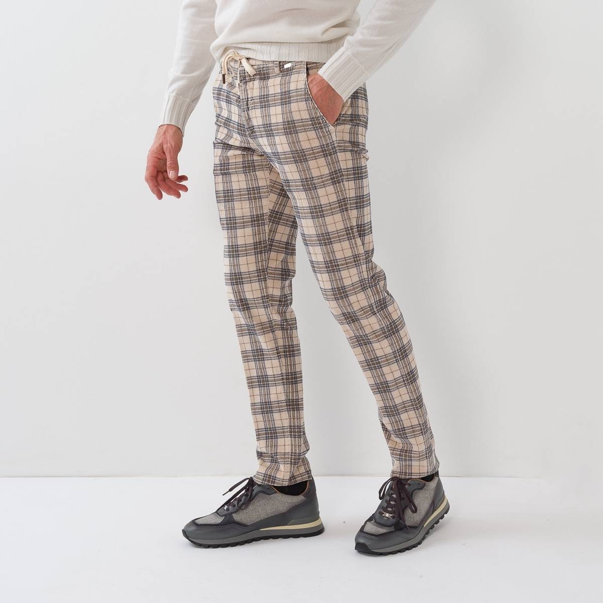 Pantalon en velours prince de gall beige marine marron