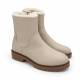 Boots femme zippées doublées mouton écru écru . Boots femme zippées doublées mouton écru écru .