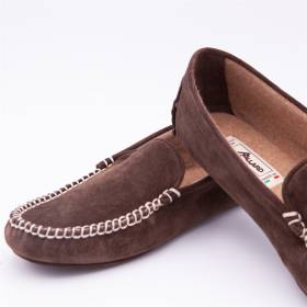 Chausson en cuir d'agneau et cachemire café camel .